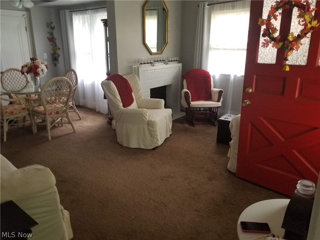 1523 Winchester Road Lyndhurst, OH 44124 - Photo 8 of 14 Gallery Image 8