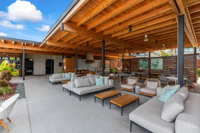 $3,795,000 | 24 Kai Malu Drive, Unit 102 (3B), Kihei, HI 96753