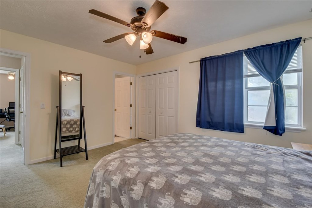 142 Charleston Row Boulevard Aiken, SC 29803 - Photo 13 of 22 Bedroom 2 Upstairs