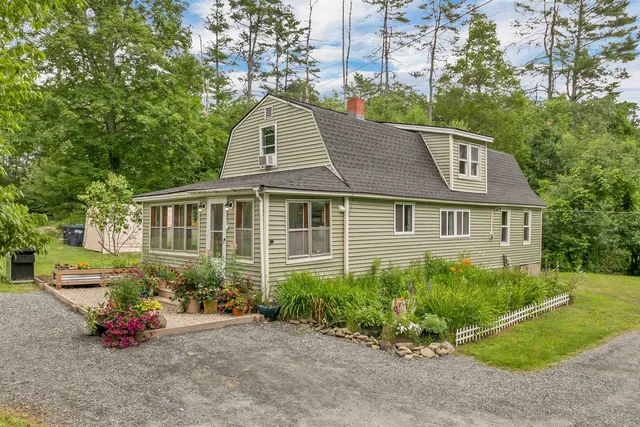 $379,000 | 103 Livingstone Lodge Road, Enfield, NH 03748