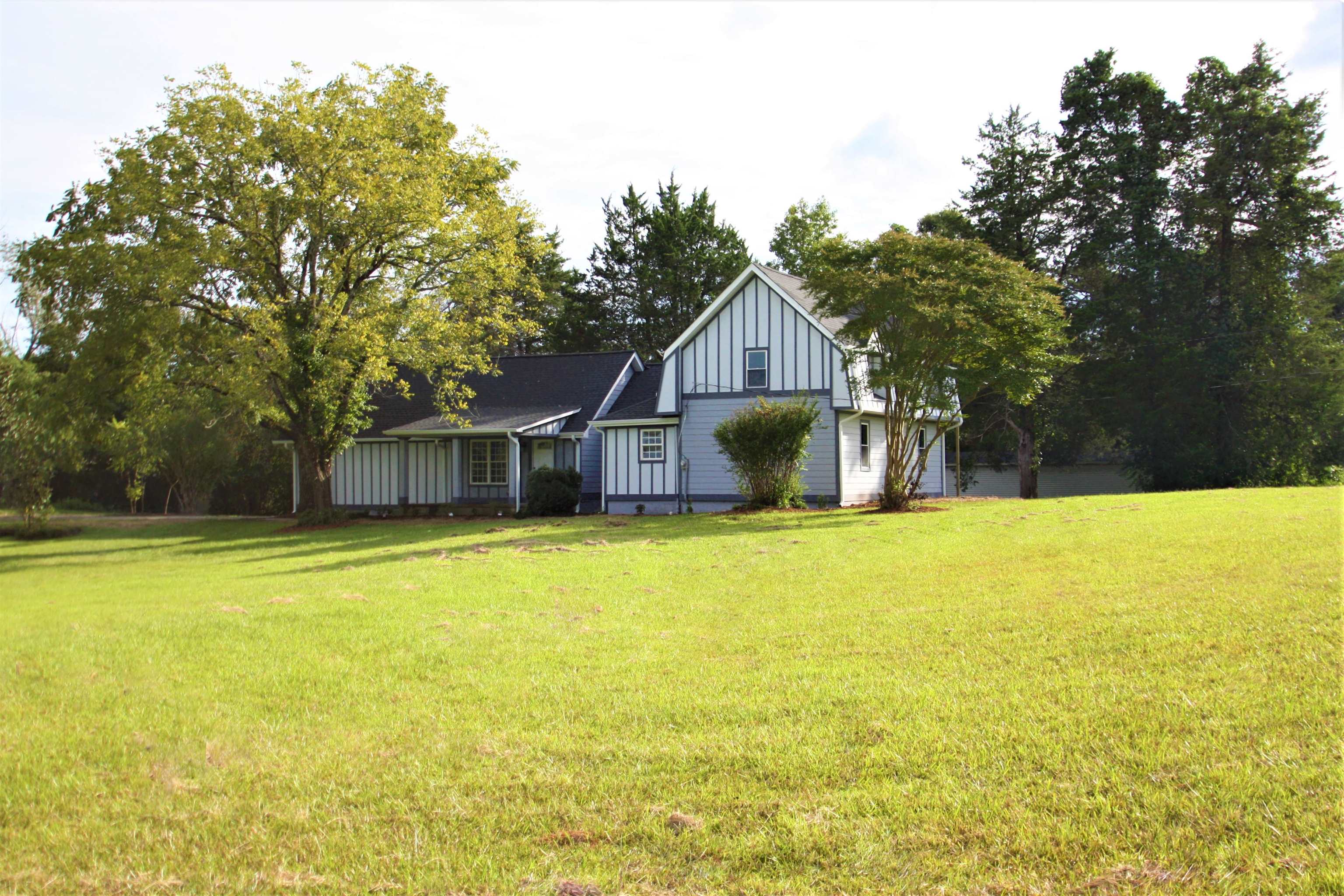 202 State Rd S-42-865 Landrum, SC 29356 - Photo 3 of 36