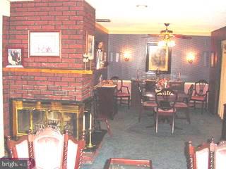 76 Firtree Road Levittown, PA 19056 - Photo 3 of 6