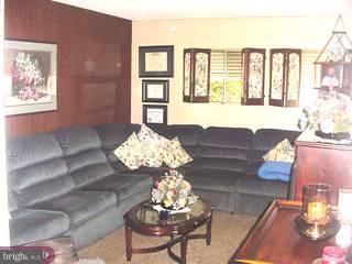 76 Firtree Road Levittown, PA 19056 - Photo 6 of 6