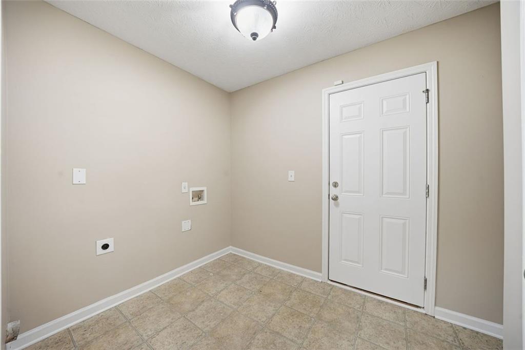 921 Roxeywood Drive Winder, GA 30680 - Photo 30 of 57