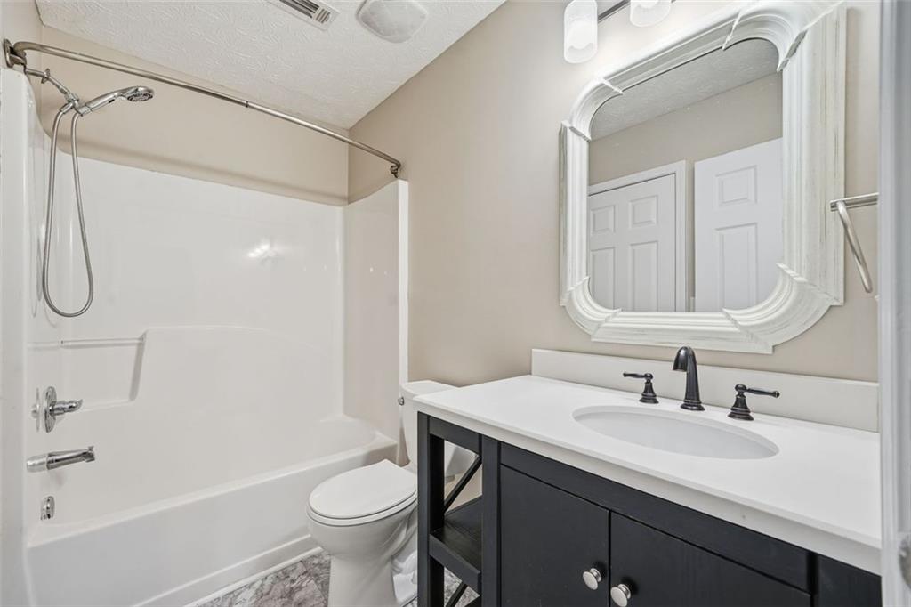 921 Roxeywood Drive Winder, GA 30680 - Photo 31 of 56