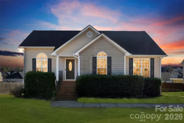 $329,999 | 417 Oakleigh Lane, Oakboro, NC 28129