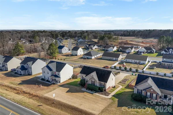 $329,999 | 417 Oakleigh Lane, Oakboro, NC 28129