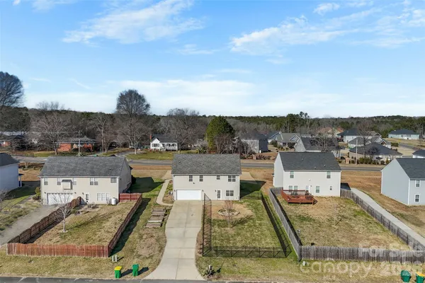 $329,999 | 417 Oakleigh Lane, Oakboro, NC 28129