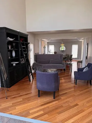 $770,000 | 6N274 West Ridgewood Lane, St. Charles, IL 60175