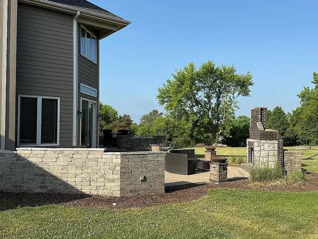 $770,000 | 6N274 West Ridgewood Lane, St. Charles, IL 60175