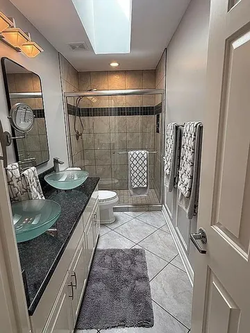 $770,000 | 6N274 West Ridgewood Lane, St. Charles, IL 60175