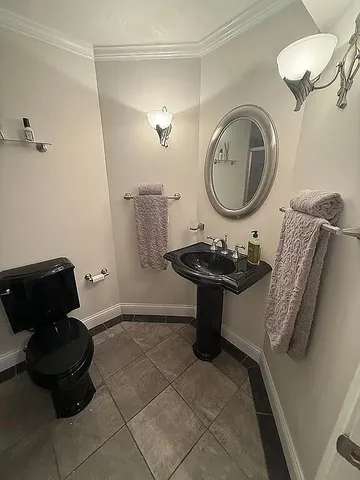 $770,000 | 6N274 West Ridgewood Lane, St. Charles, IL 60175