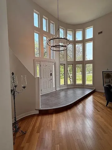 $770,000 | 6N274 West Ridgewood Lane, St. Charles, IL 60175