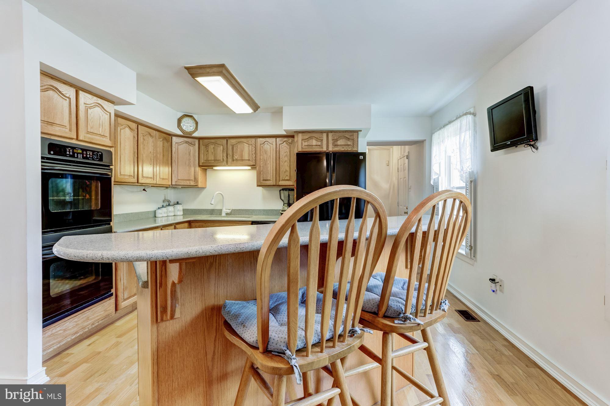 9365 Spring Water Path Jessup, MD 20794 - Photo 7 of 29 Kitchen