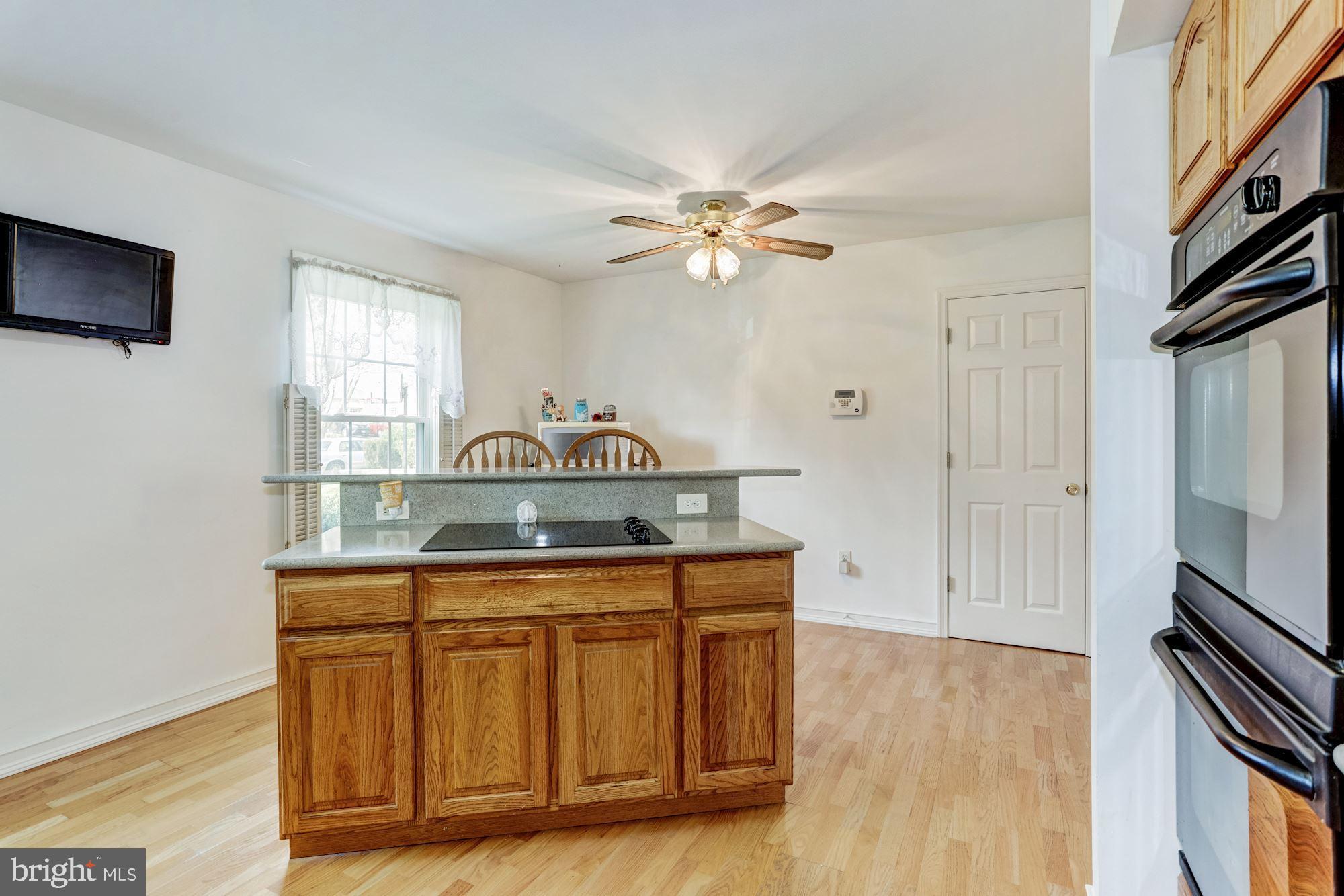 9365 Spring Water Path Jessup, MD 20794 - Photo 8 of 29 Kitchen