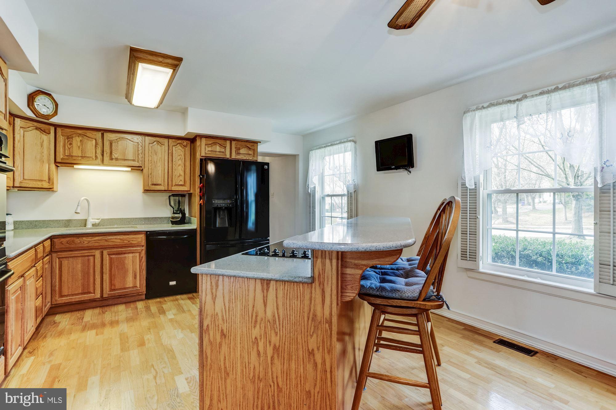 9365 Spring Water Path Jessup, MD 20794 - Photo 9 of 29 Kitchen