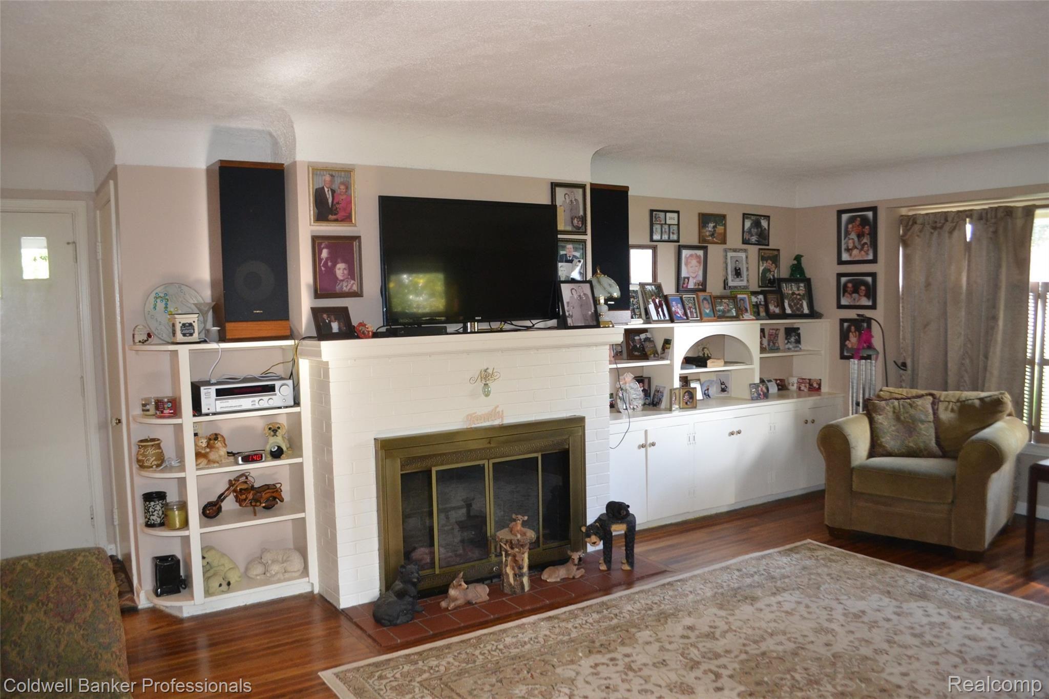 151 Millville Road Lapeer, MI 48446 - Photo 5 of 30 DSC_0540.JPG
