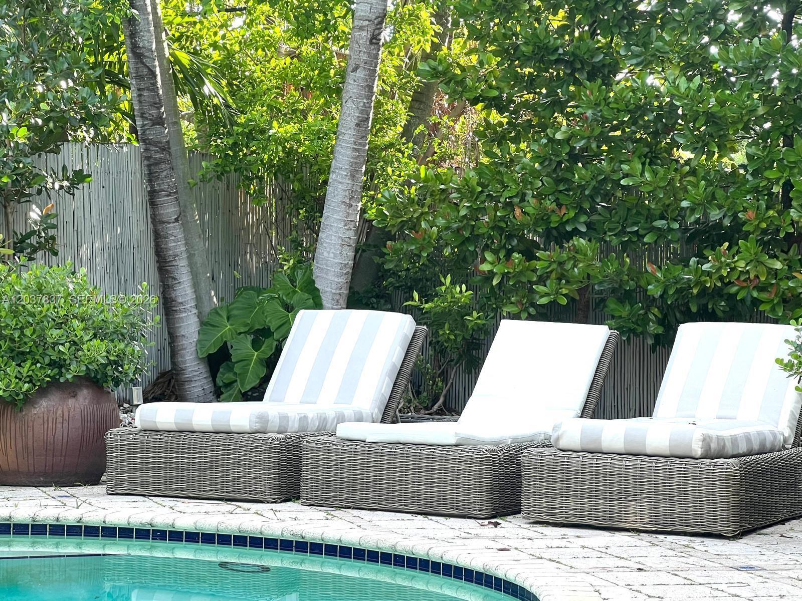 797 Glenridge Road Key Biscayne, FL 33149 - Photo 5 of 16