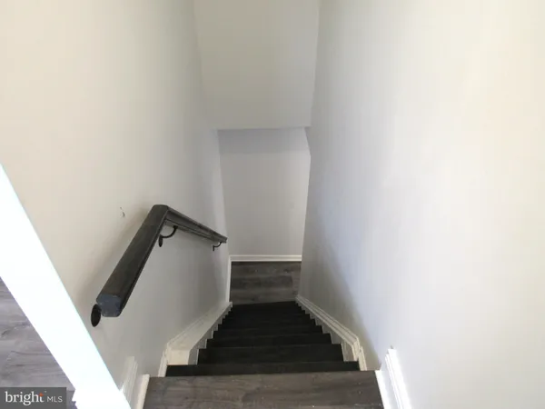 a view of entryway