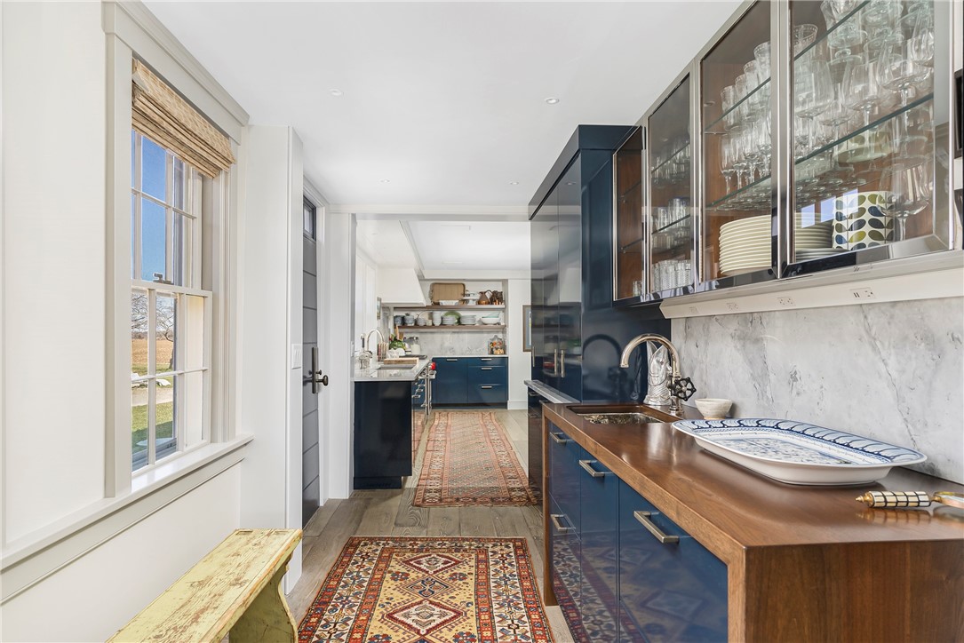 46 Antique Road South Kingstown, RI 02879 - Photo 13 of 35 Gallery Image 13