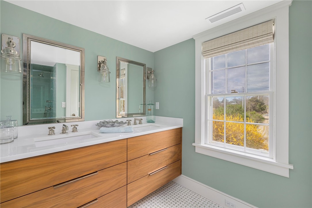 46 Antique Road South Kingstown, RI 02879 - Photo 25 of 35 Gallery Image 25
