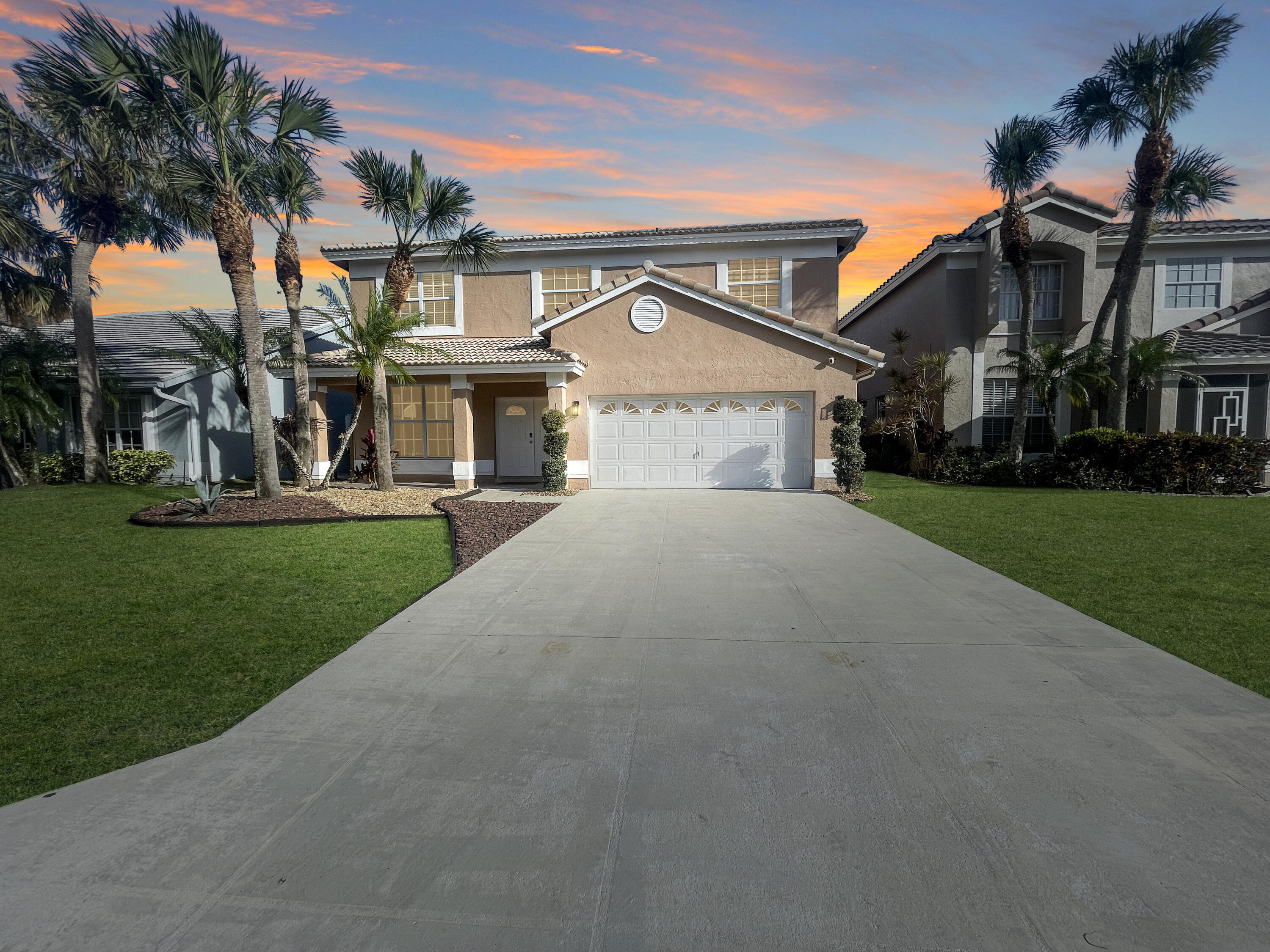 11292 Coral Key Drive Boca Raton, FL 33498 - Photo 2 of 50 Sunset at 11292