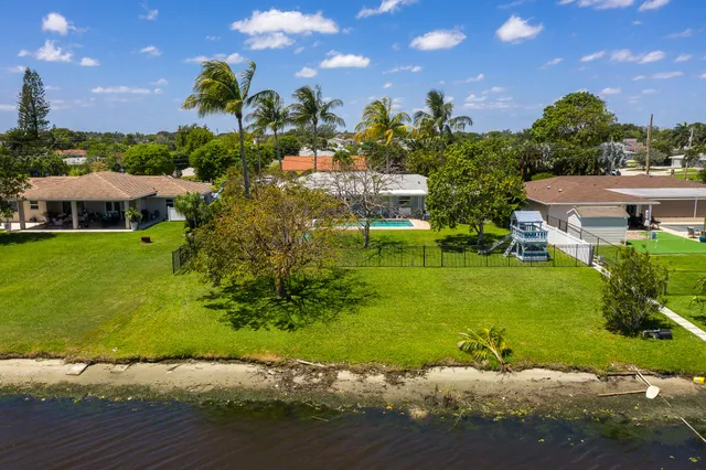 $959,000 | 1124 Carambola Circle, West Palm Beach, FL 33406