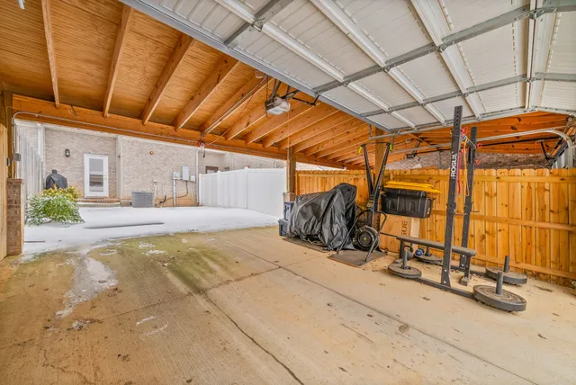 $2,150 | 119 Savannah Avenue, Pleasant View, TN 37146