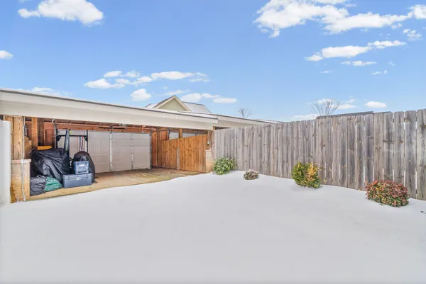 $2,100 | 119 Savannah Avenue, Pleasant View, TN 37146