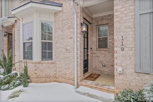 $2,100 | 119 Savannah Avenue, Pleasant View, TN 37146