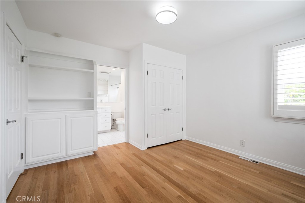 623 14th Street Manhattan Beach, CA 90266 - Photo 12 of 34