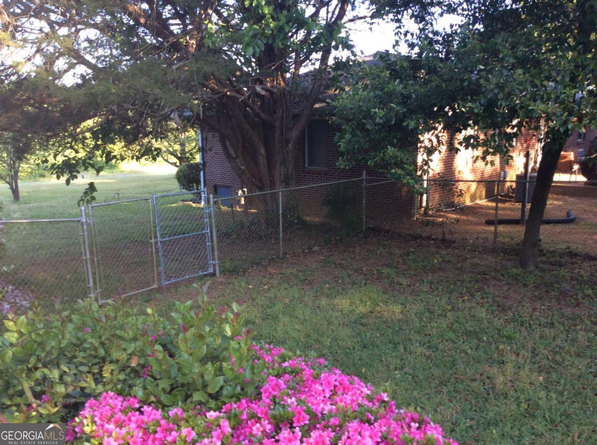 209 Decatur Road McDonough, GA 30253 - Photo 7 of 33