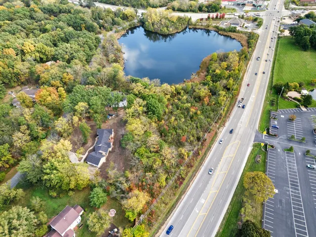 $875,000 | 20951 North Rand Road, Kildeer, IL 60047