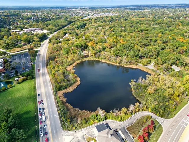 $875,000 | 20951 North Rand Road, Kildeer, IL 60047