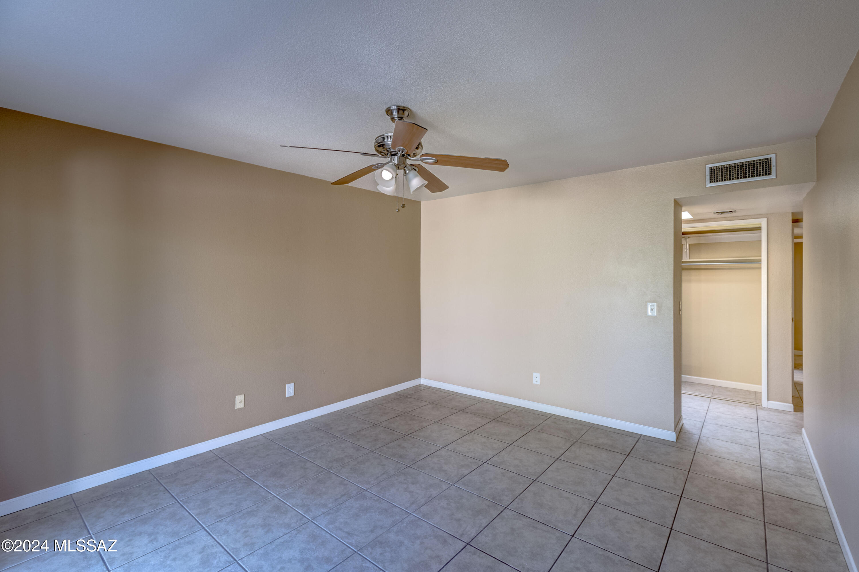7827 East 4th Street Tucson, AZ 85710 - Photo 26 of 43