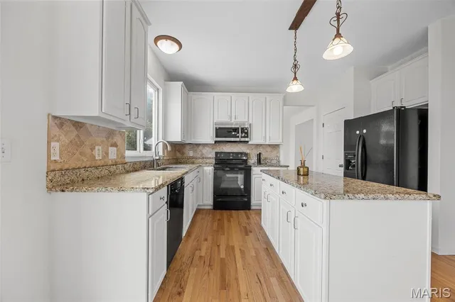 $440,000 | 1228 Cold Spring Drive, O'Fallon, MO 63368