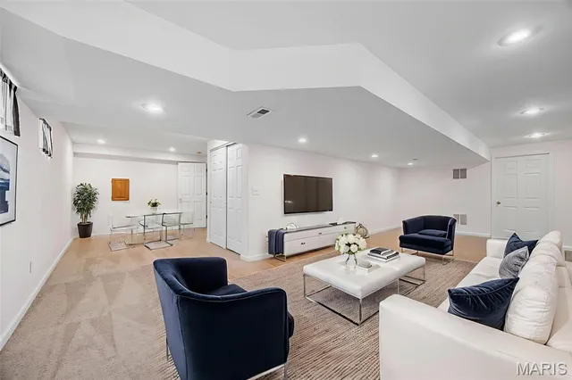 $440,000 | 1228 Cold Spring Drive, O'Fallon, MO 63368