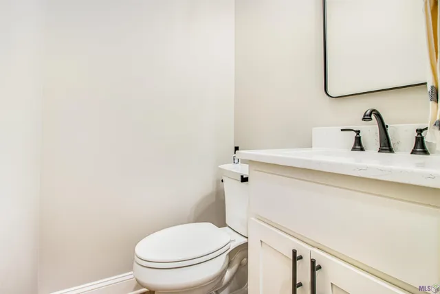 $359,000 | 265 Bouverans Circle, Lockport, LA 70374