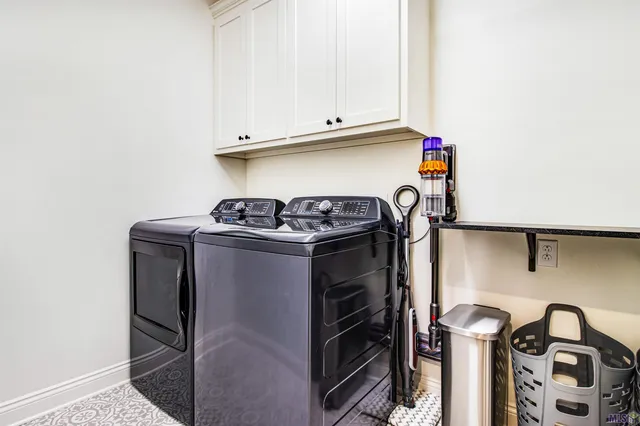 $359,000 | 265 Bouverans Circle, Lockport, LA 70374