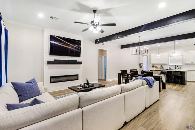 $359,000 | 265 Bouverans Circle, Lockport, LA 70374