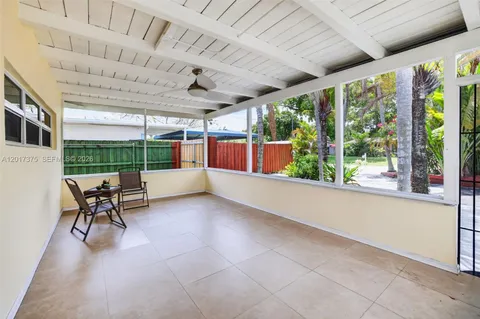 $1,050,000 | 2478 Cat Cay Lane, Fort Lauderdale, FL 33312