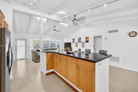 $1,050,000 | 2478 Cat Cay Lane, Fort Lauderdale, FL 33312