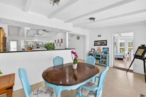 $1,050,000 | 2478 Cat Cay Lane, Fort Lauderdale, FL 33312