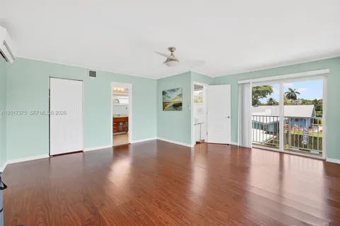 $1,050,000 | 2478 Cat Cay Lane, Fort Lauderdale, FL 33312