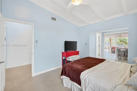 $1,050,000 | 2478 Cat Cay Lane, Fort Lauderdale, FL 33312