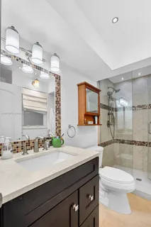 $1,050,000 | 2478 Cat Cay Lane, Fort Lauderdale, FL 33312