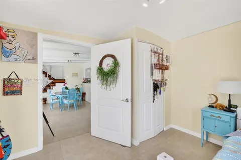 $1,050,000 | 2478 Cat Cay Lane, Fort Lauderdale, FL 33312