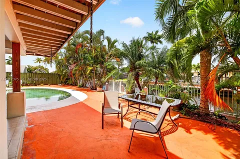 $1,050,000 | 2478 Cat Cay Lane, Fort Lauderdale, FL 33312
