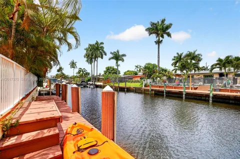 $1,050,000 | 2478 Cat Cay Lane, Fort Lauderdale, FL 33312