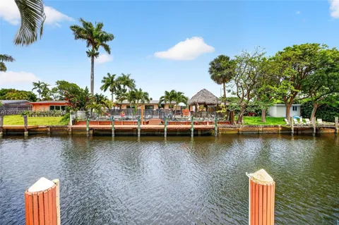 $1,050,000 | 2478 Cat Cay Lane, Fort Lauderdale, FL 33312